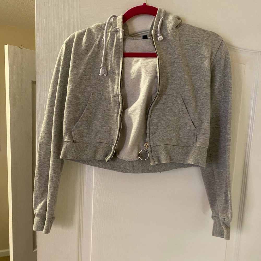 Cropped zip-up hoodie/jacket